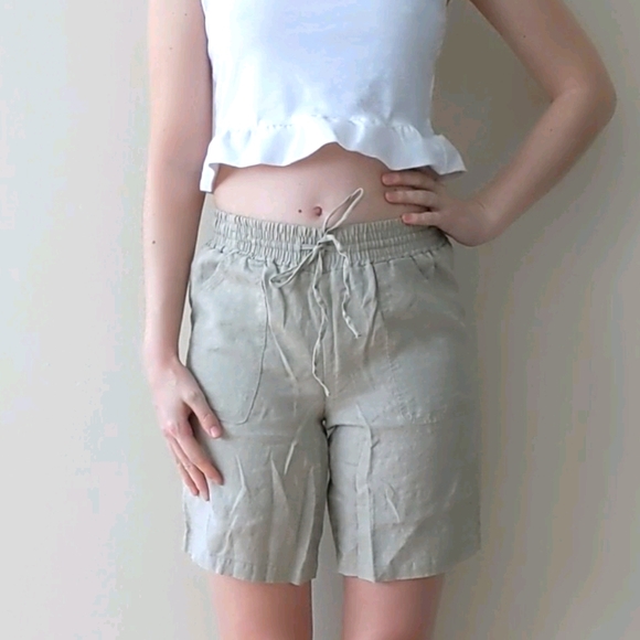 Linen Shorts - Picture 2 of 5